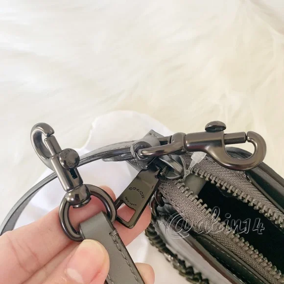 NWT Coach Signature Chain Leather Crossbody Bag - Picture 11 of 14